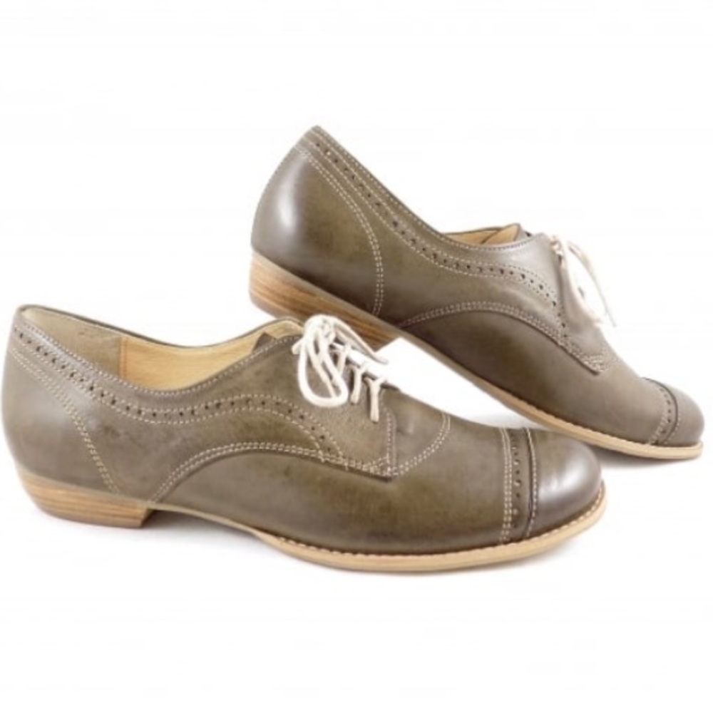 Shoe Embassy (Embassy London) Quarter Oxfords, size 38, Like New